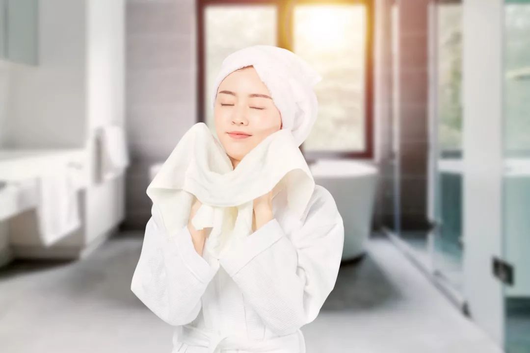 一天中什么时候敷面膜最好,面膜几天敷一次最好男士