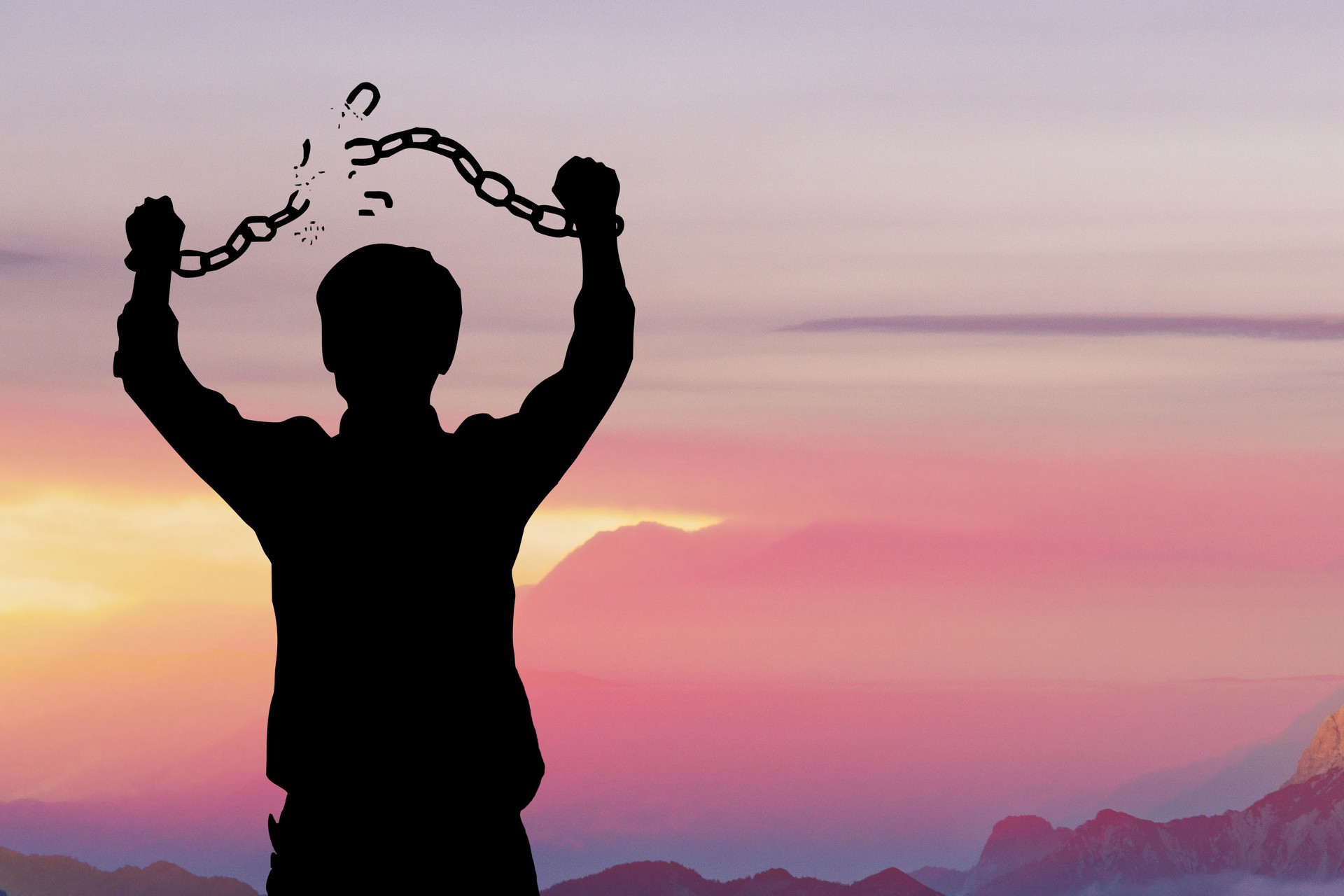 如果你是一个内向沉默的人,极度内向的人怎么提高自己