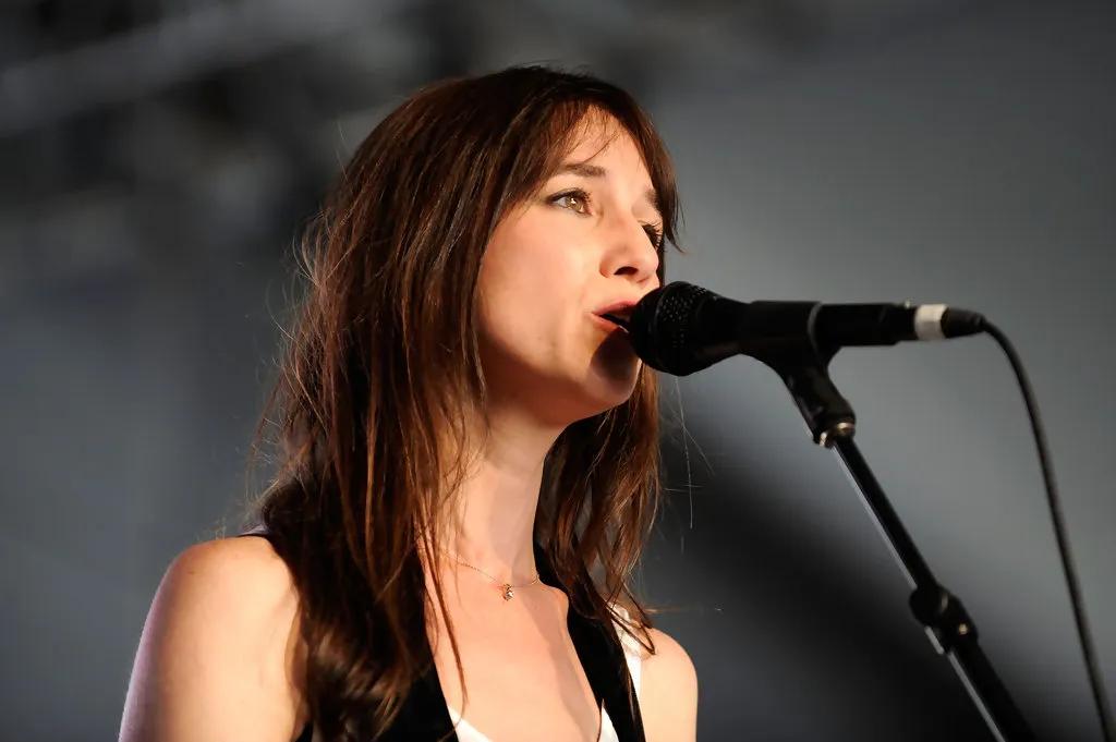 「酒醉歌单1」难以想象,迷醉的世界会是没有韵律的沉默