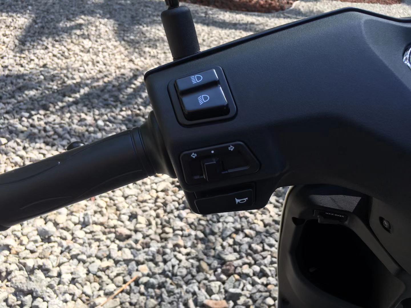 本田小龟遇到水打不着火,小龟电动车漏电