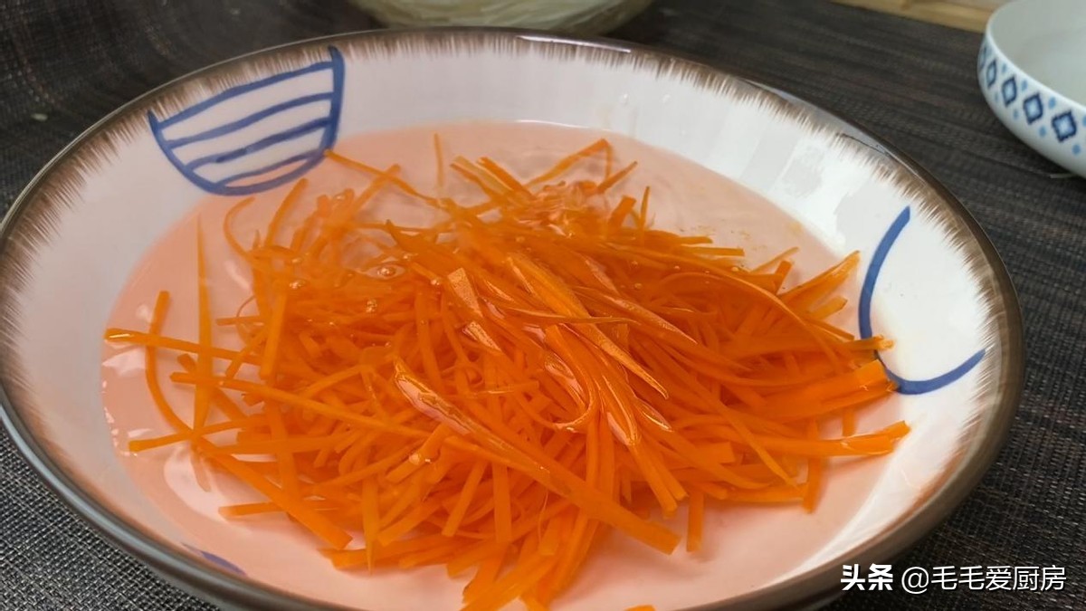 莴笋和土豆可以同吃吗怎么炒好吃,素炒酸辣莴笋片怎样炒得脆嫩好吃