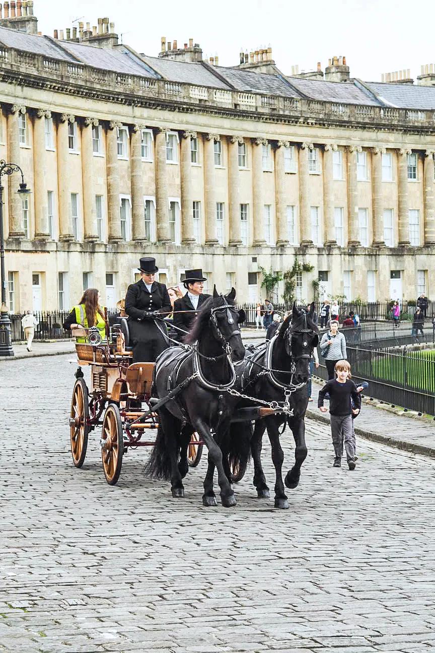 恬静乡村，摇滚乐调，古城烟雨……这里有你不知道的多面英伦