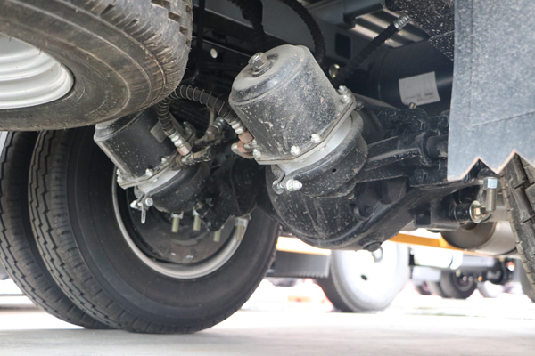 顺达小卡致富版车型全系标配,顺达小卡4米2车型