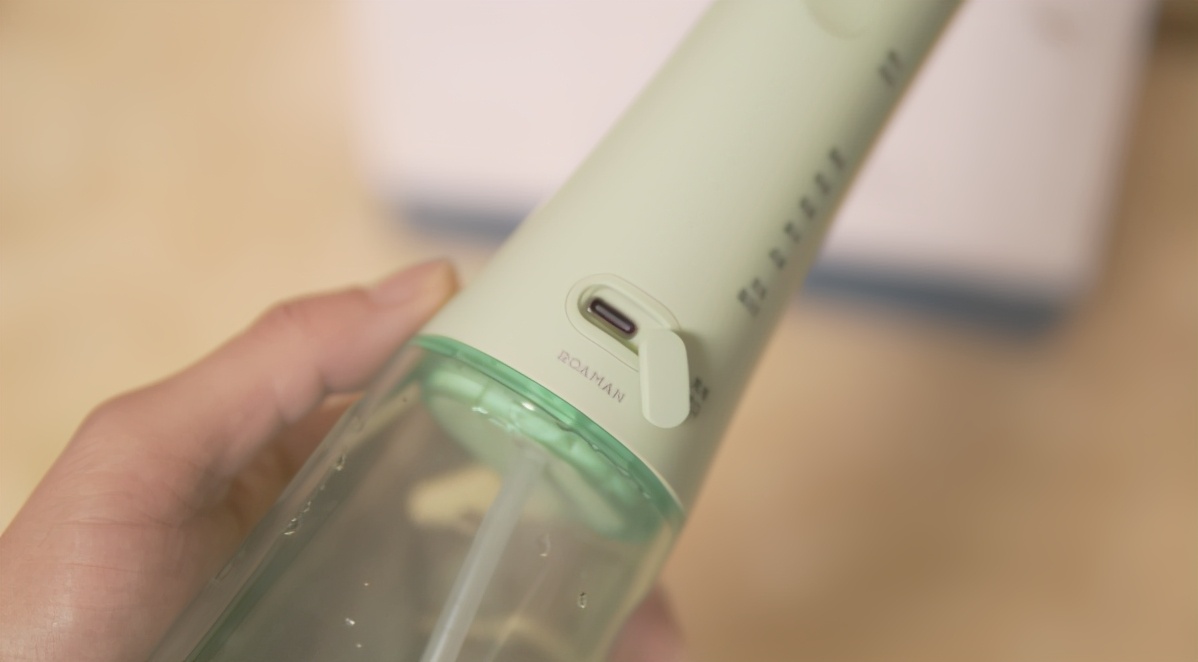 罗曼W10冲牙器拆卸方法,罗曼小宝塔冲牙器