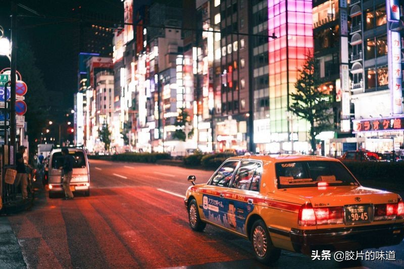 苹果相机晚上拍照怎么要等3秒,晚上拍照参数设置手机