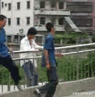 快递员遇到这样的事情应该怎么办,快递员遇到自己的快递怎么处理