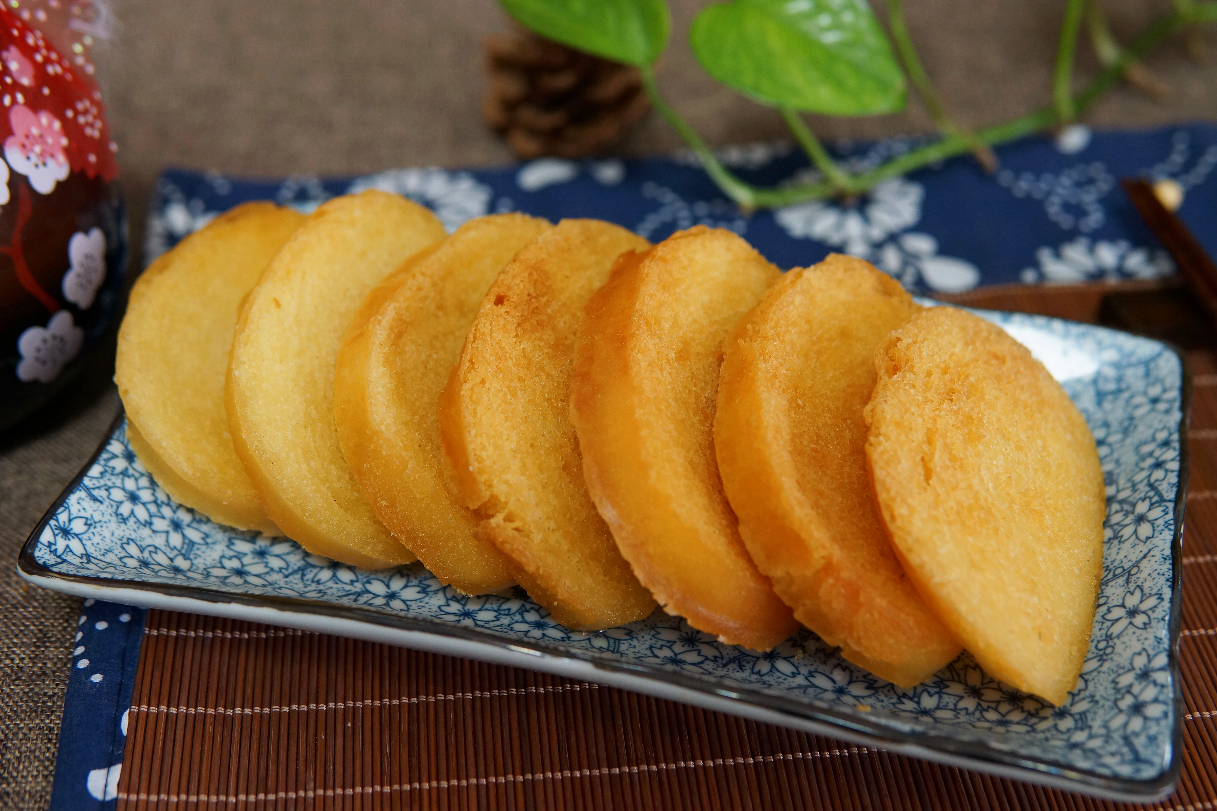 炸馒头片怎么裹面包糠,炸馒头片怎么煎好吃