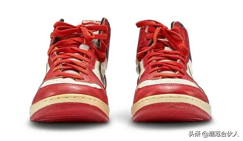 乔丹1985年比赛亲穿AJ1芝加哥被拍卖