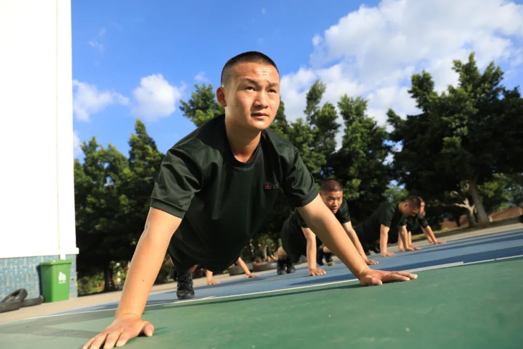 少林兄弟粤语版,少林弟子从军记