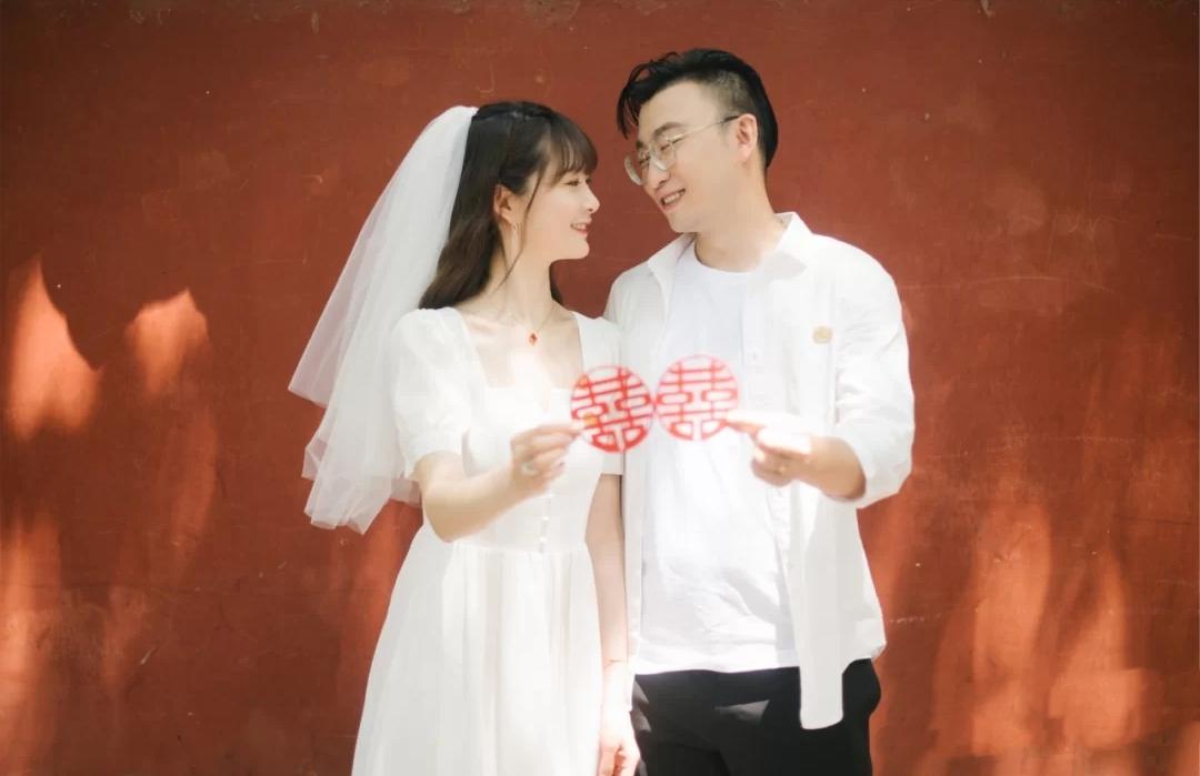 婚礼发请柬需要注意些什么,结婚邀请函通知怎么写