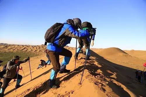 冬天100人团建最火的十个项目,100多人团建最火的十个项目