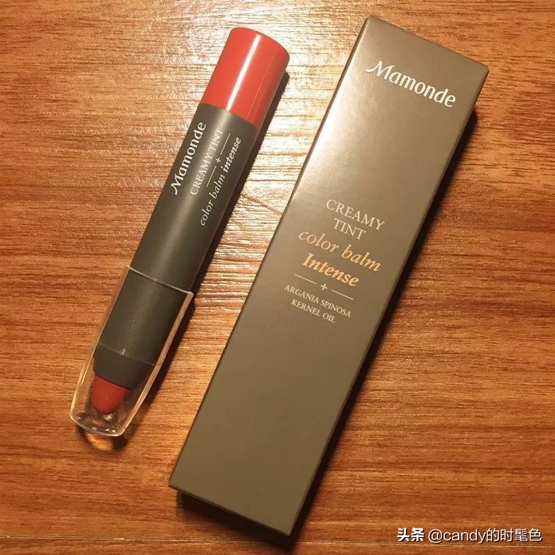 试遍全世界所有口红这10支最显白,兰蔻口红82号和132号哪个显白