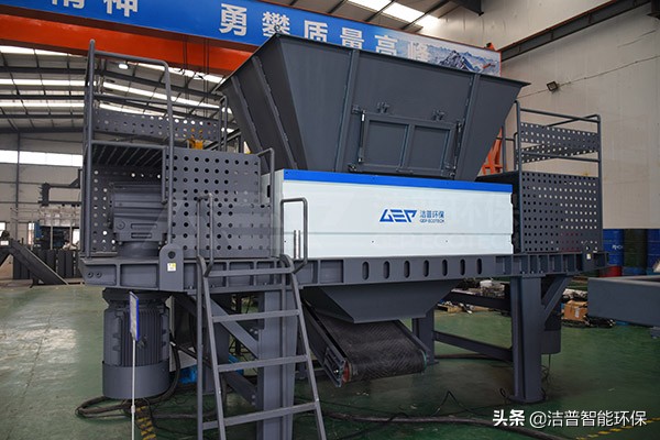 回收废旧塑料撕碎机,锤式废编织袋撕碎机