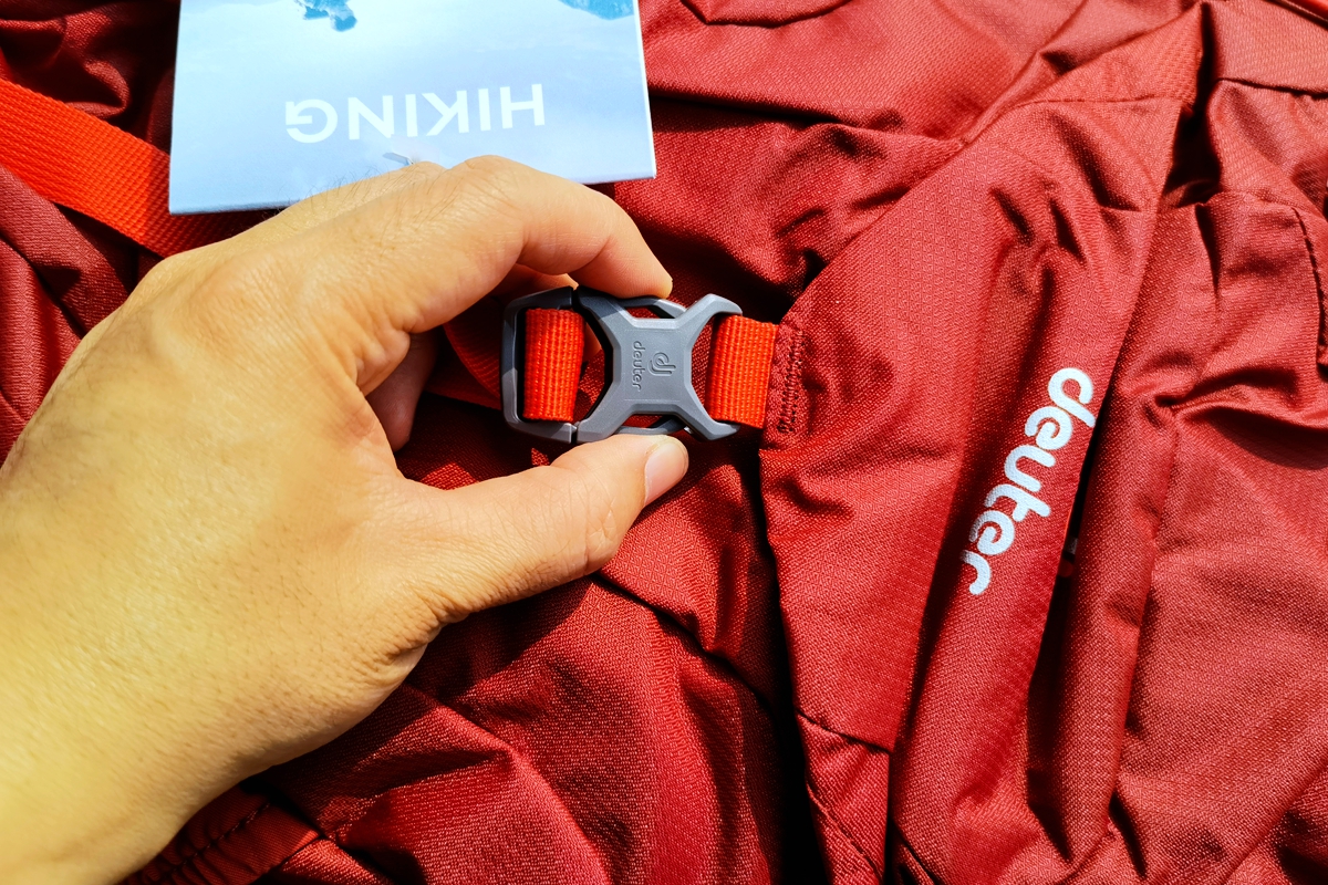 踏秋而行,踏秋而行原唱完整版