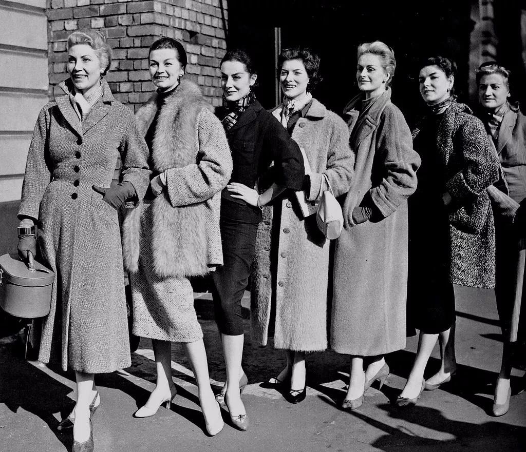 这位香奈儿的死对头，迪奥先生齐名，打造出最原汁原味的法式优雅