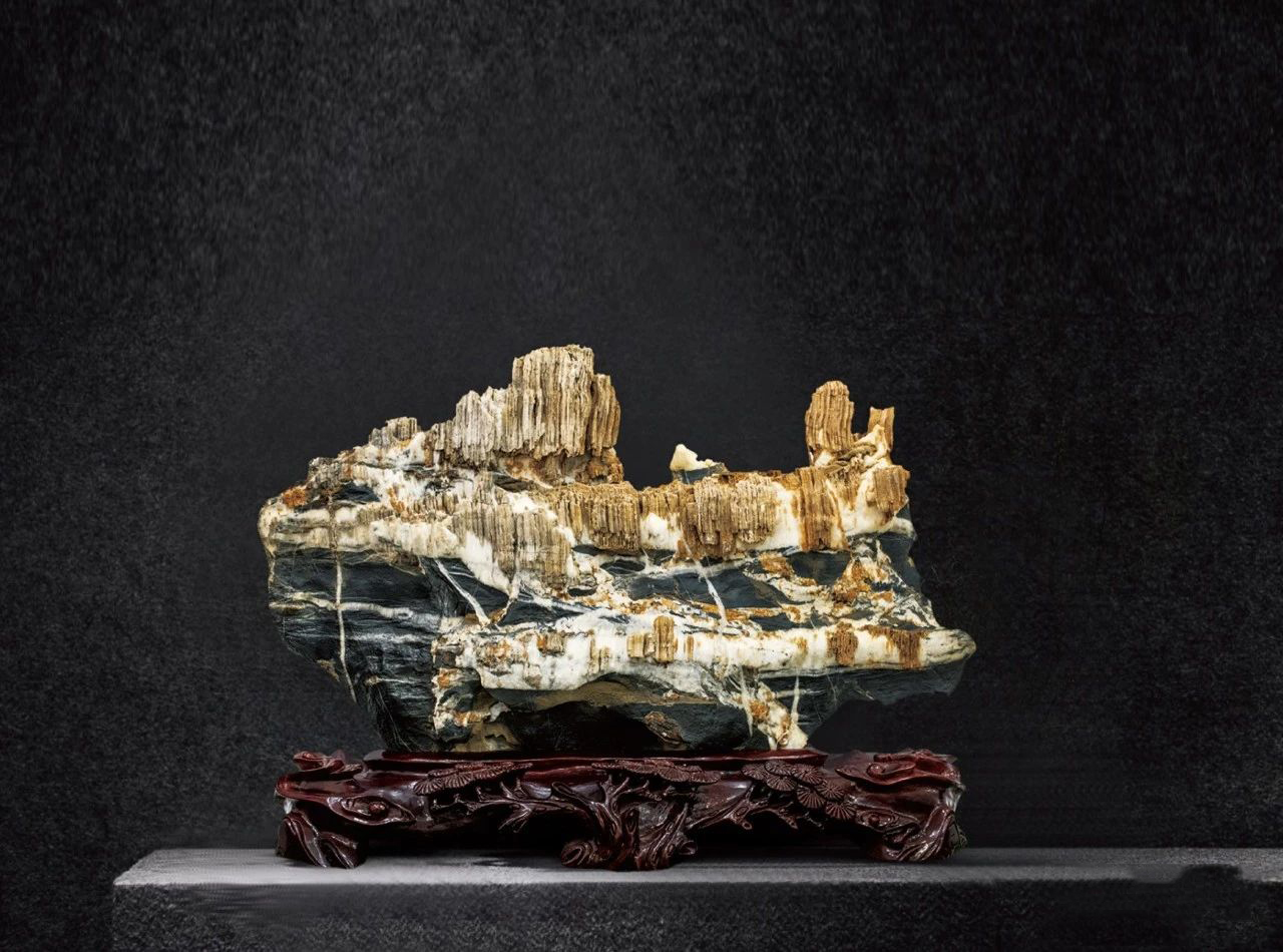 难得一见的赏石,福禄寿赏石