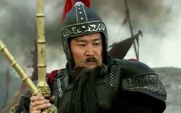 时迁成为梁山好汉的过程,时迁战功赫赫为何排名垫底