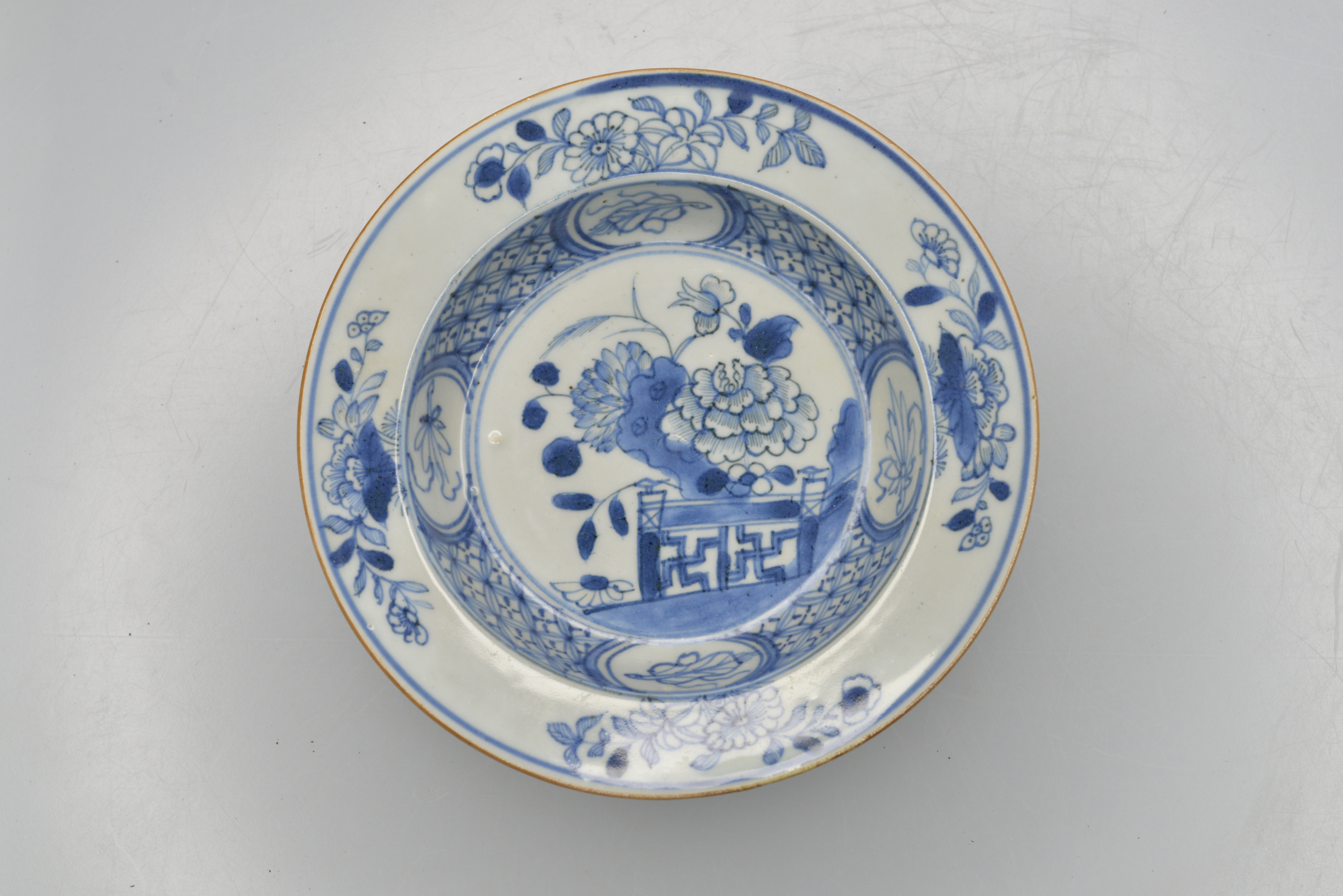 有哪些大牌奢侈品是madeinchina呢,为什么很多奢侈品都是madeinchina