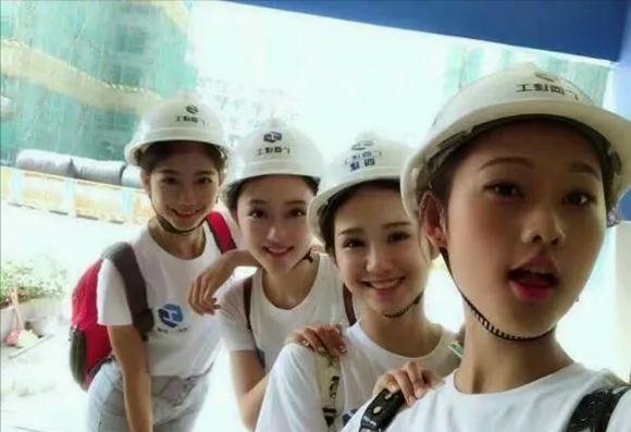 谁说工地上没有美女，这些90后美女在工地上班，工资还比你高
