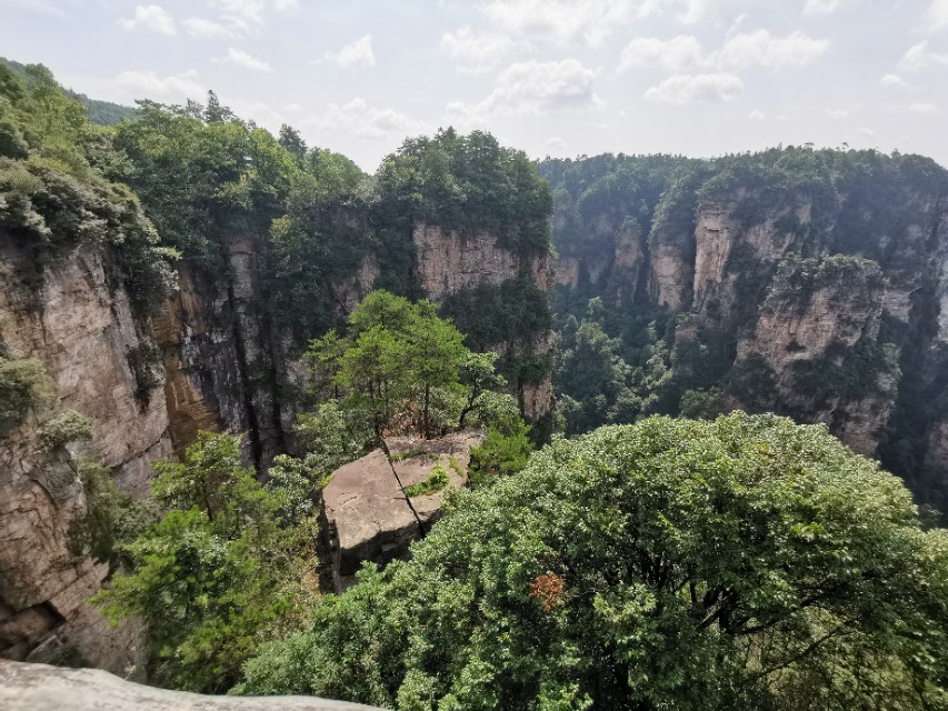 湘西张家界旅游攻略,想去桂林和张家界游玩攻略