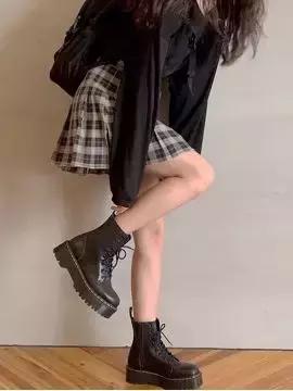 怎么才能好好的跟偶像谈恋爱,和自己的偶像谈恋爱会幸福吗