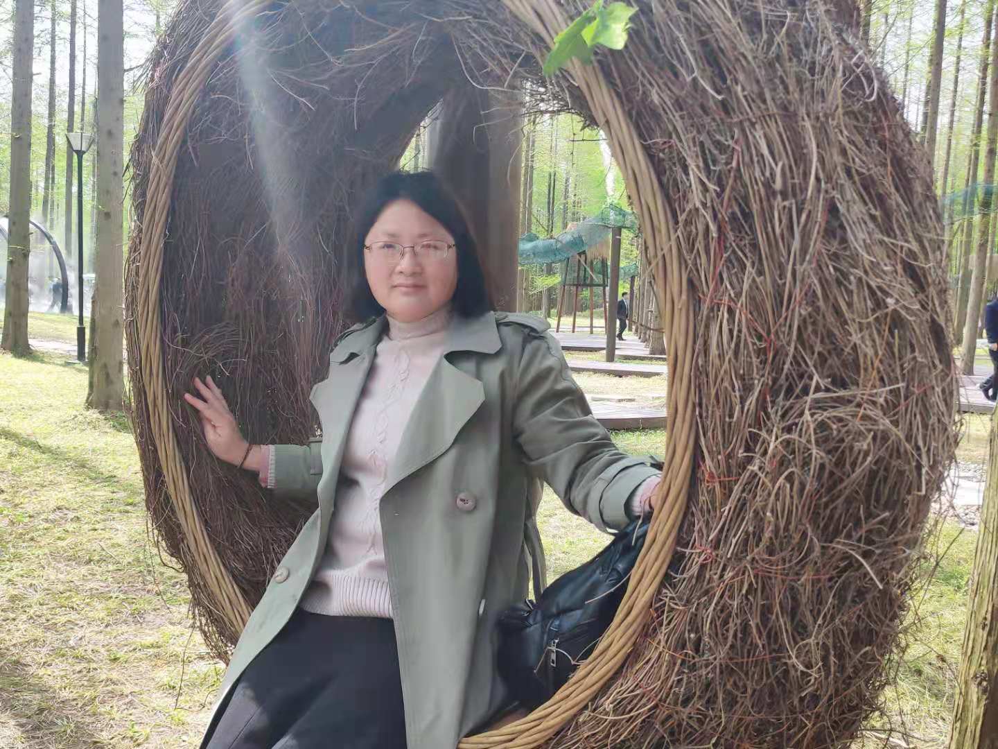 烟花三月矿泉水能喝吗,烟花三月喝最好的酒