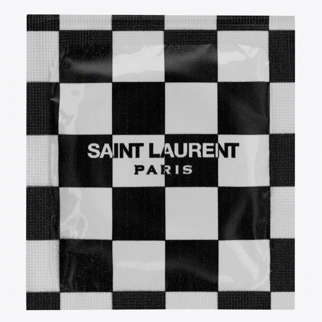 ysl跟香奈儿口红,ysl和香奈儿是死对头吗