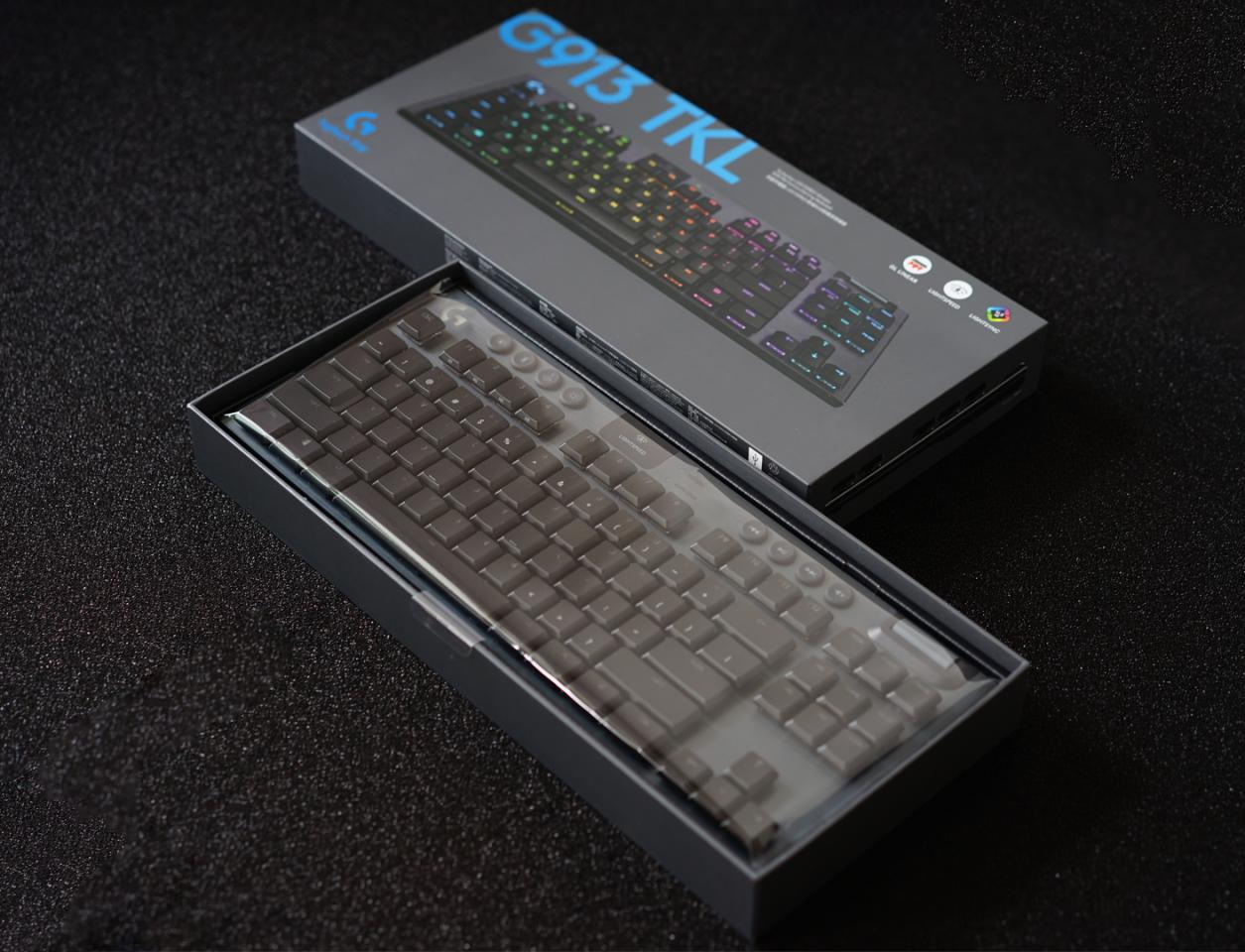 罗技g913键盘设置灯光,罗技g913无线键盘适合打字吗