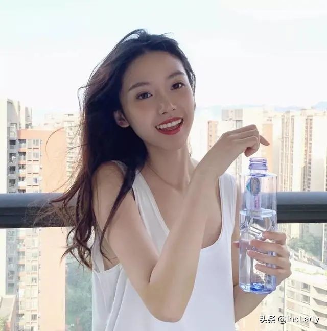 整容毁掉容貌的女子,一名女子整容却毁了她一生