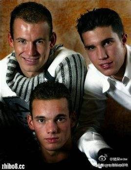 药不停:荷兰三棍客全退役,美国男篮遭调侃,世界杯应退赛