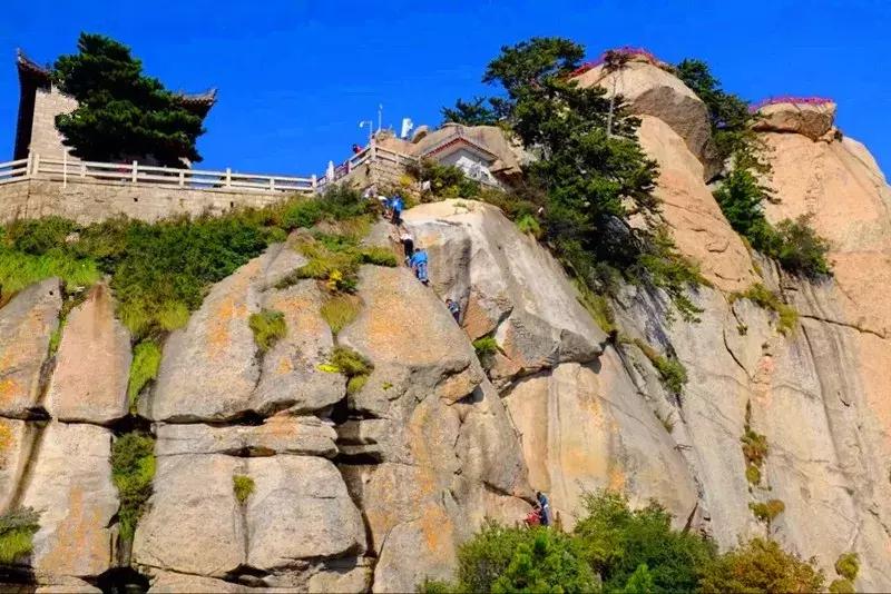 华山最险鹞子翻身,华山鹞子翻身官方拍照