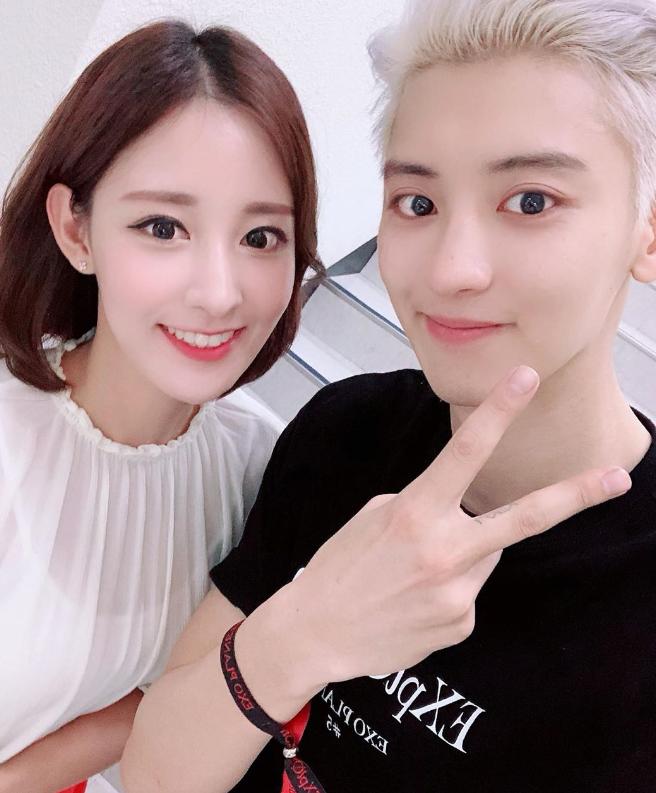 exo灿烈哭的是哪次演唱会,exo19年演唱会世勋灿烈