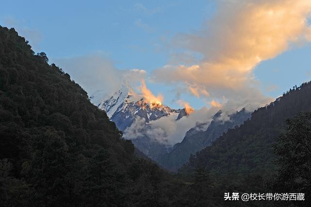 遗世独立的藏地雪山，让心灵受到洗礼和震撼