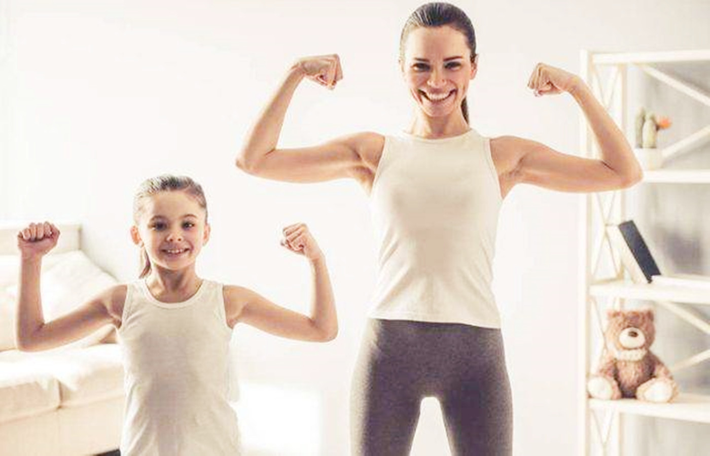 孩子三岁前，家长关注好两种姿势一个部位，才能避免身材走形