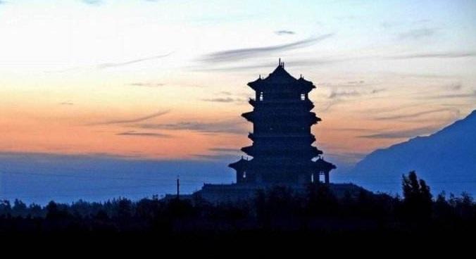 律诗中的颔联和颈联必须对抗吗,律诗中的颈联颔联指哪几句