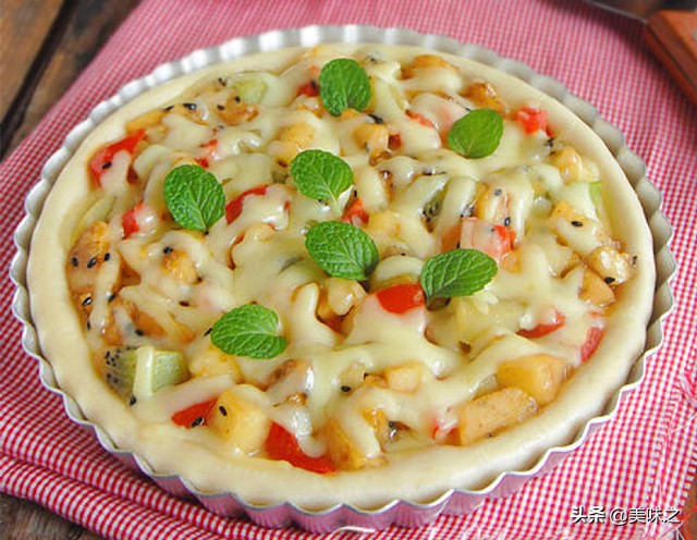 家常版披萨好吃不腻值得大家拥有,薄脆披萨最正宗的做法