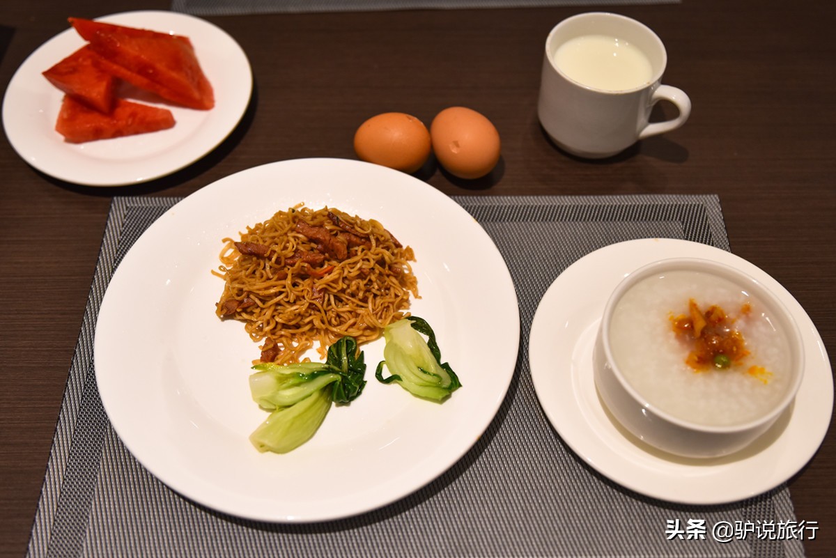 撮一顿海鲜自助,搓一顿火锅大排档套餐