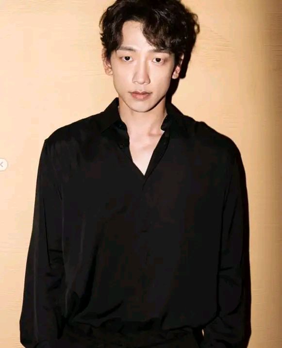 818老一辈韩国男星，如果可以选个做男朋友，你选谁？