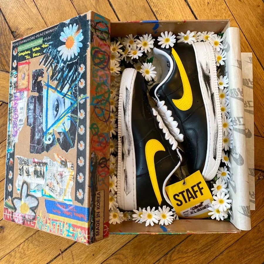 最近爆火的af1黑色,最近超火的af1