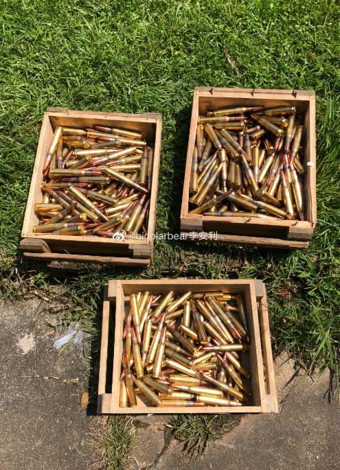 用大狙吃鸡,用大狙打敌人