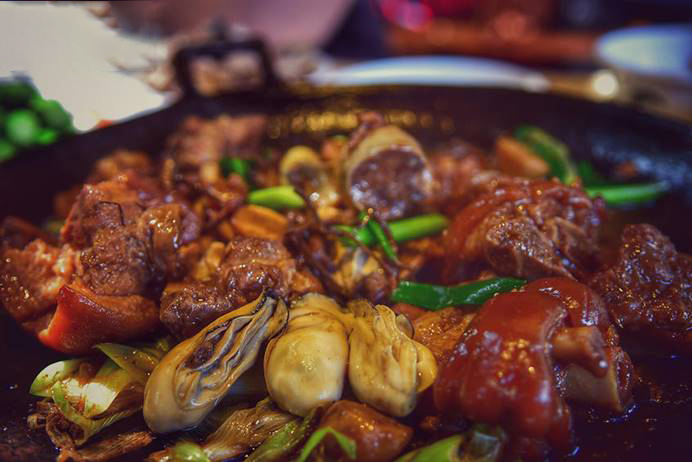 全新一代瑞虎8穿越剑门关,全新一代瑞虎8十万人百城公测