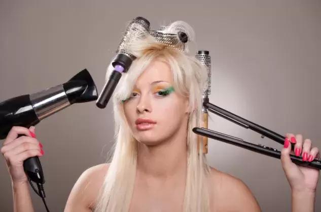 假发可烫染全头,真人假发可以用药水拉直吗