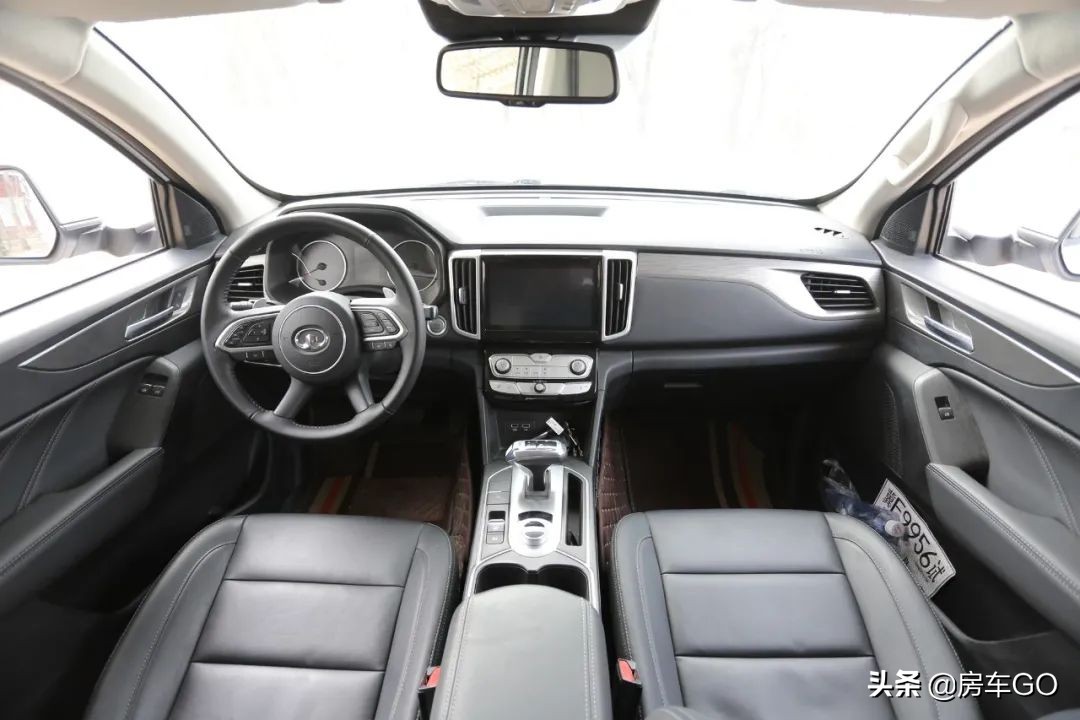 2.0t自动挡四驱越野房车13万左右,2.0t发动机8at轻卡房车