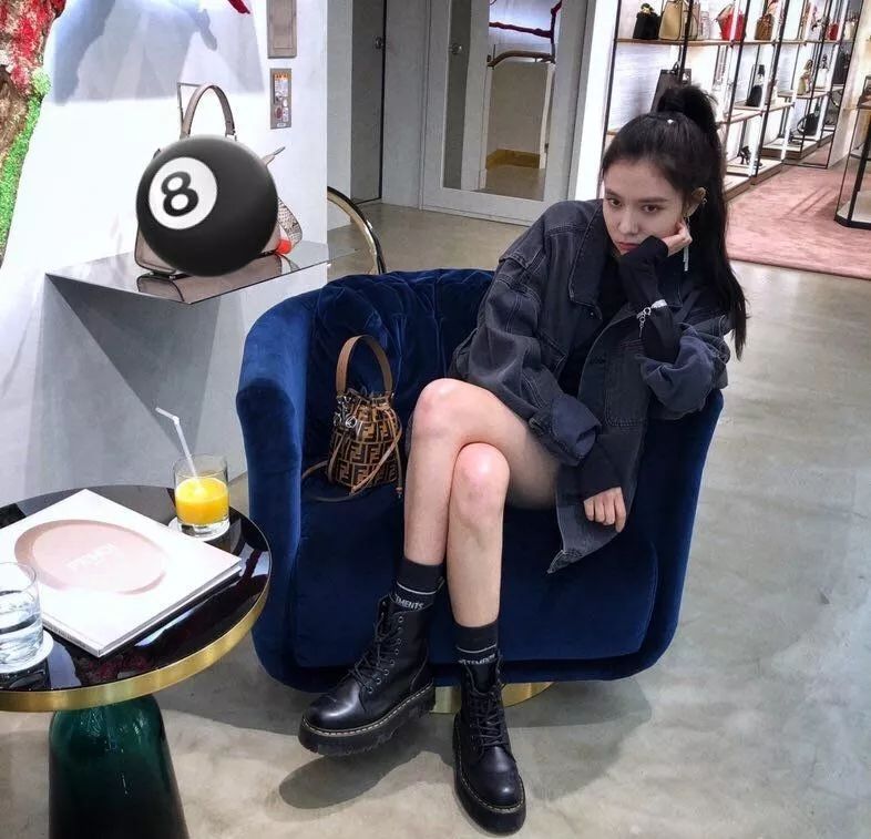 选马丁靴选8孔还是10孔的,马丁靴怎么选最合适