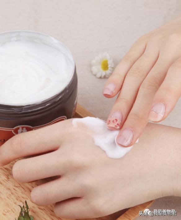 冬季干燥起皮身体乳推荐,秋冬身体脱皮用哪款身体乳