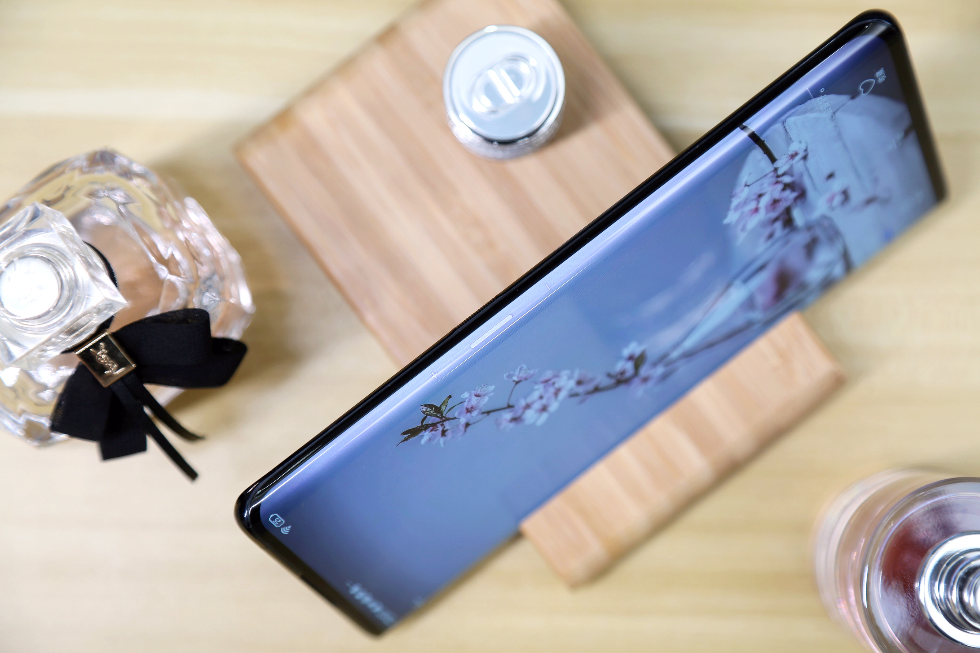 nex3和nex3s外观有什么区别,vivonex3对比华为mate30pro