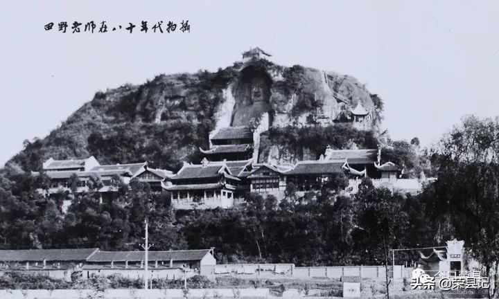 贴金箔弥勒佛,贴金箔佛像是真的吗