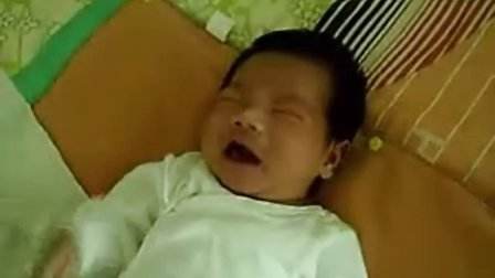 9个月婴儿身上有臭味,女宝八个月小妹妹有点臭正常吗