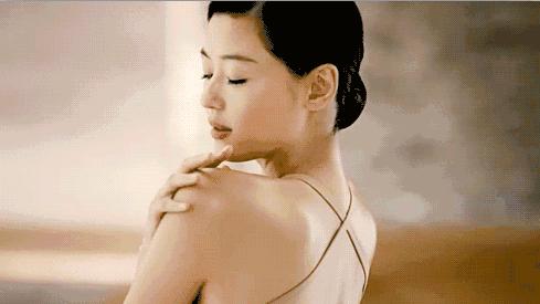 瘦拜拜肉和副乳最快的方法,瘦背和副乳赘肉最有效的方法