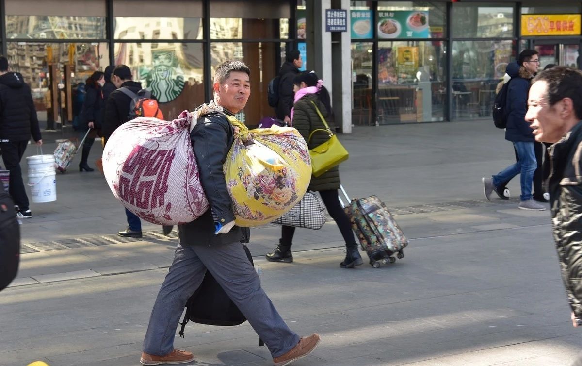 没人动火车站的奶酪,是它臭了!有多少人像我一样买东西被套路过